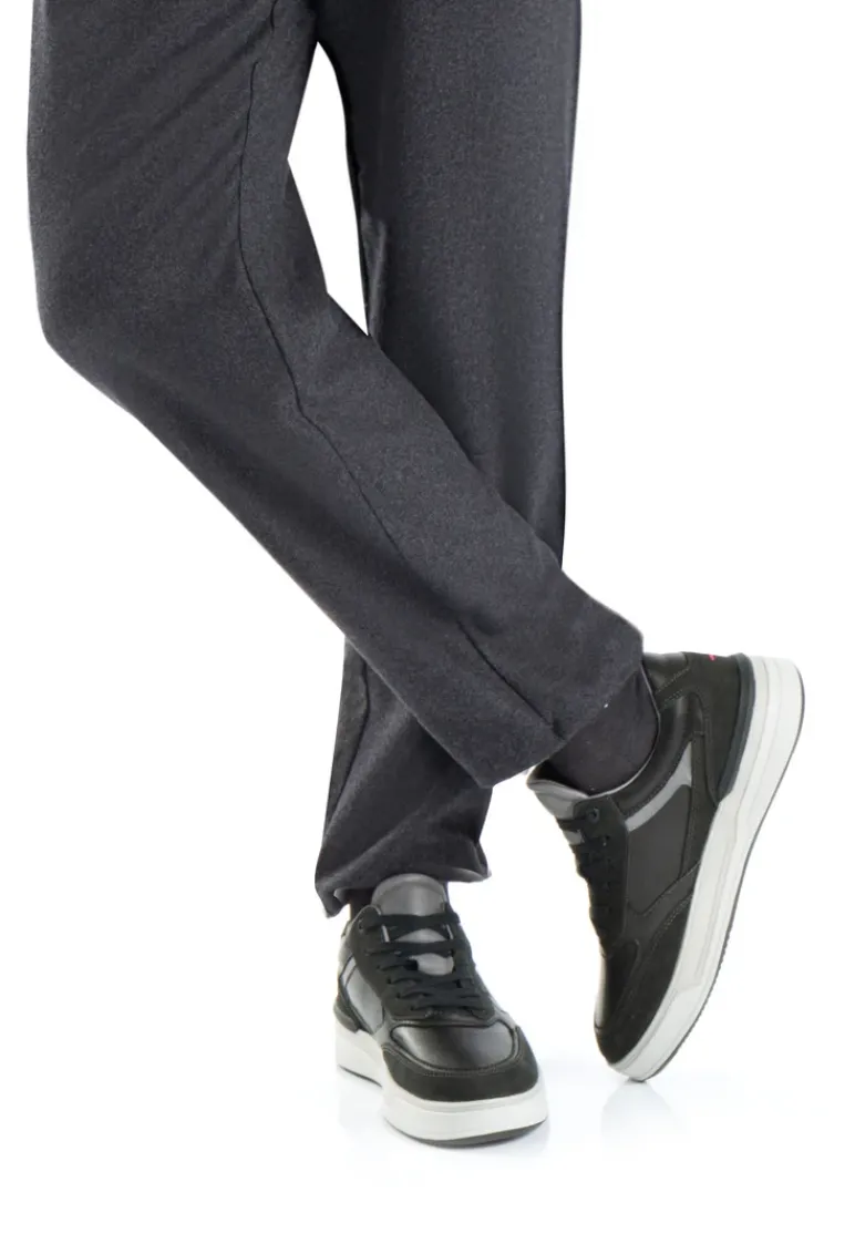 LLOYD EGILO black New